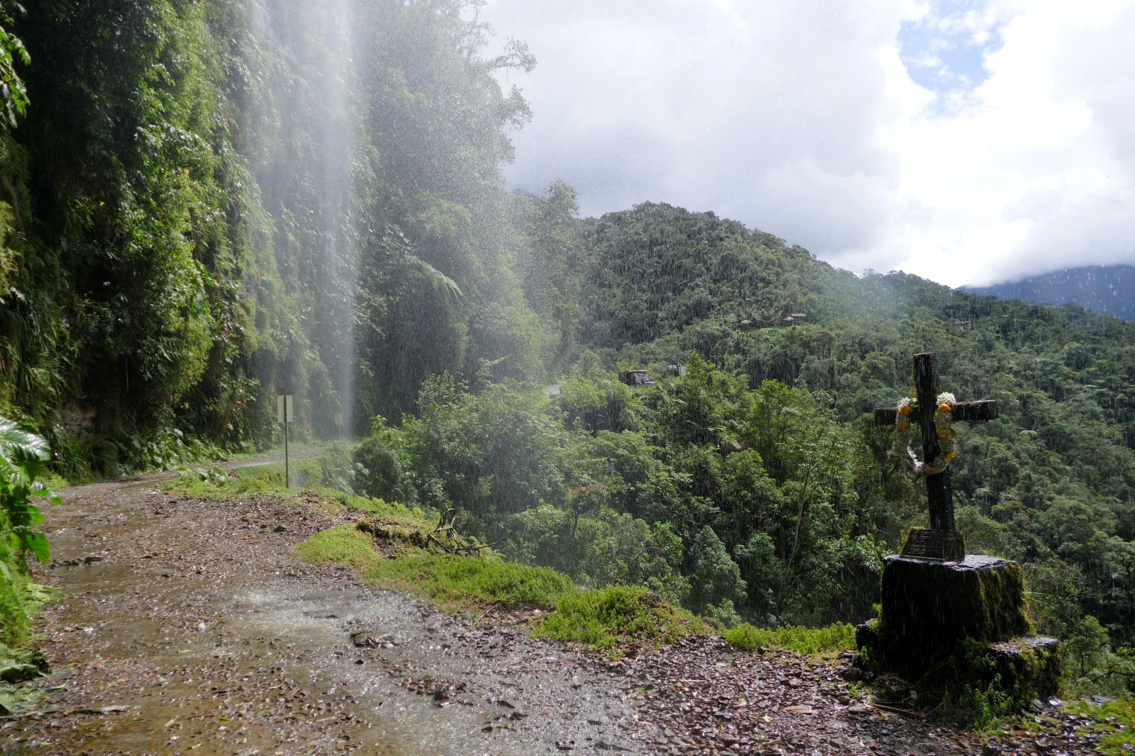 Durch die Yungas zum Rio Beni